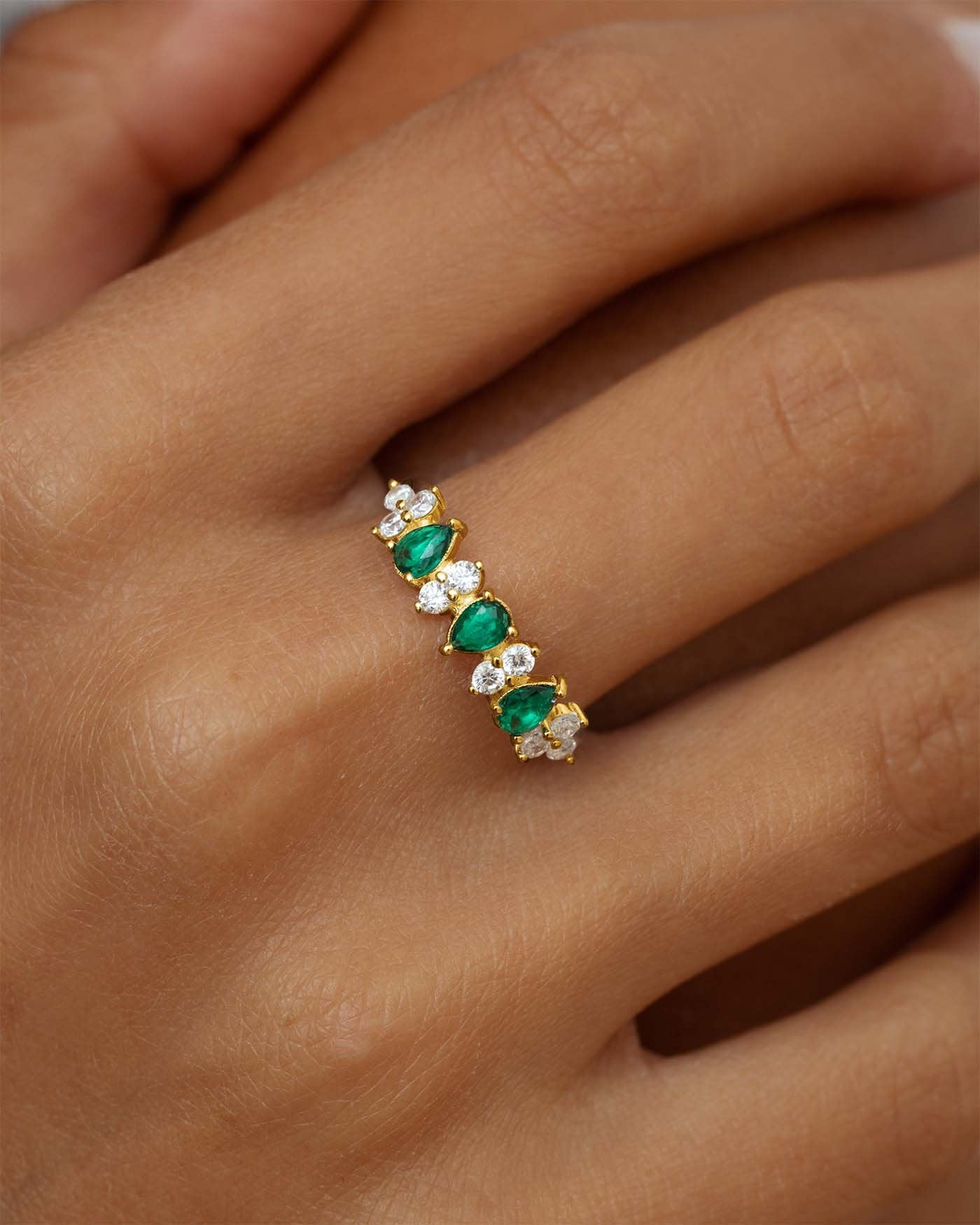 Anello Jade