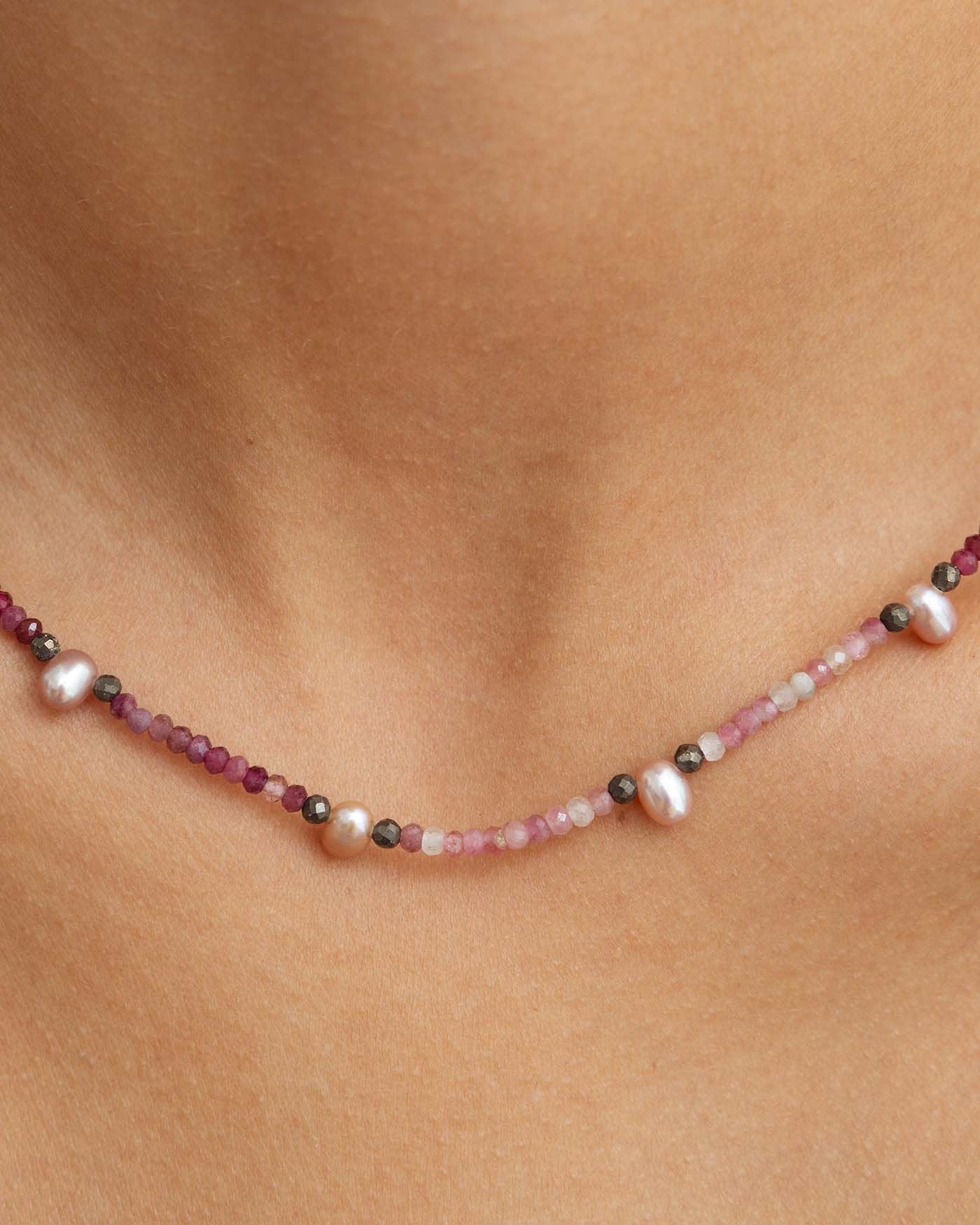 Collana Rosewood